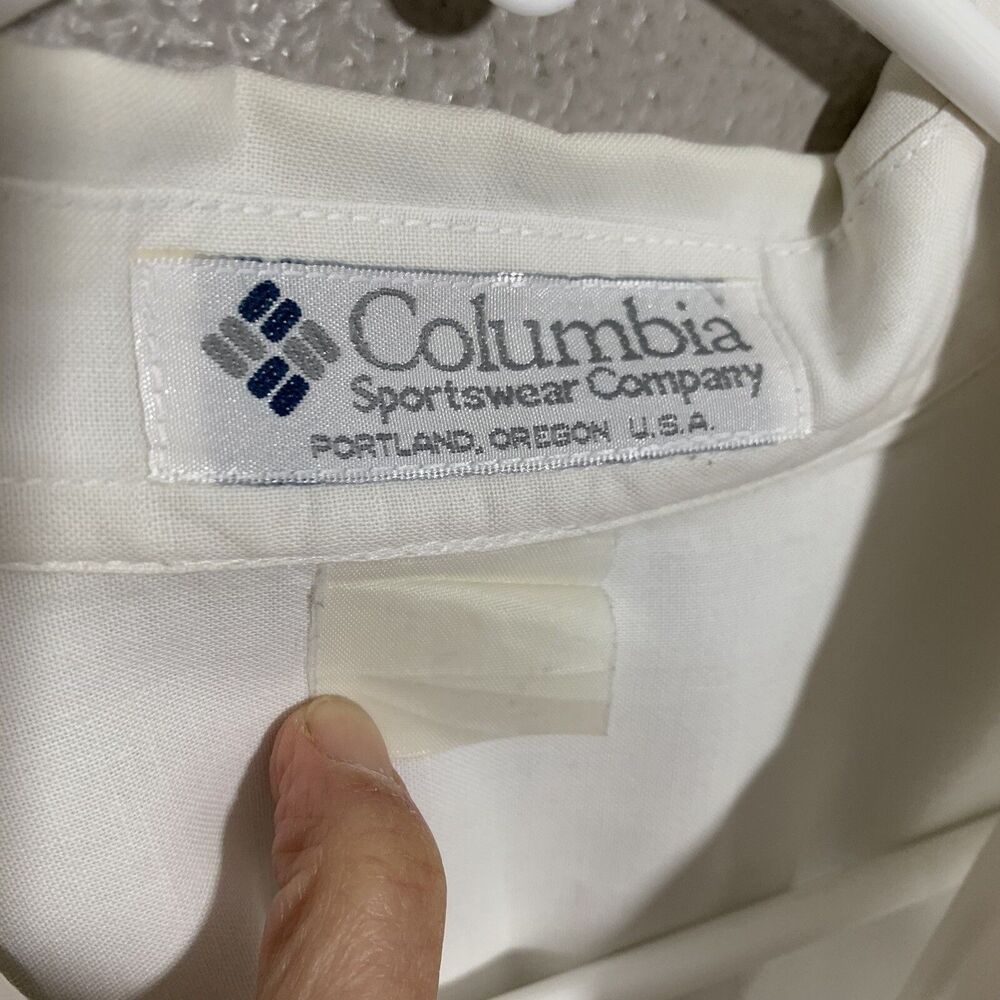 Vtg Columbia Fish Embroidered Shirt Button Front Short Sleeve Sz 2XL USA Lure - Picture 8 of 8